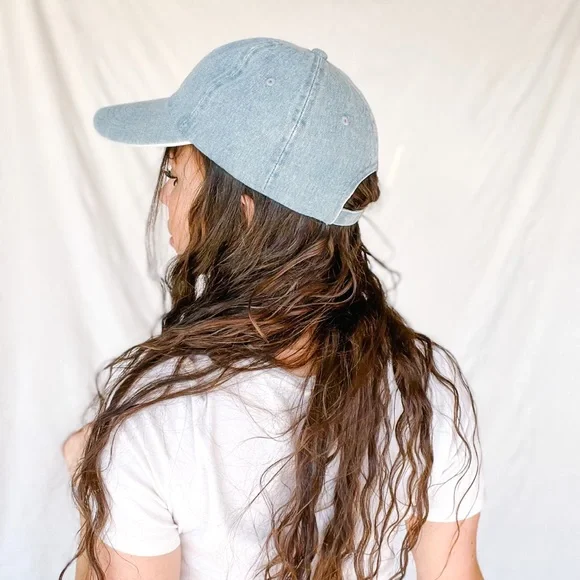 Sold in Instagram shop🤍 David + Young light wash denim hat with embroidery. - Picture 3 of 3